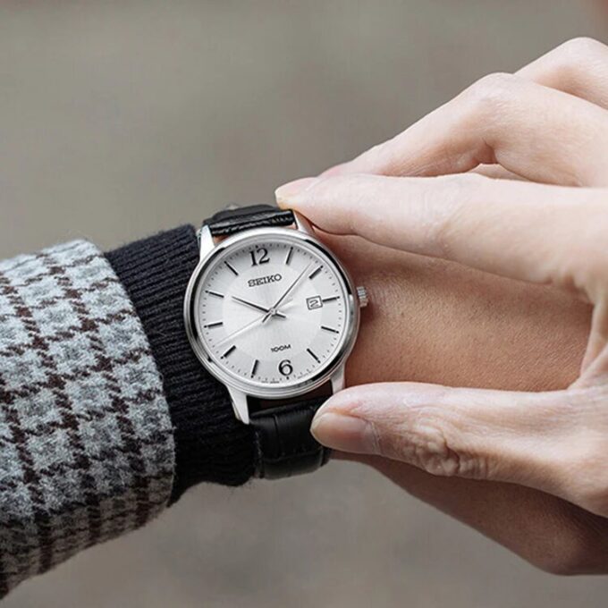 Belt Quartz Watch White