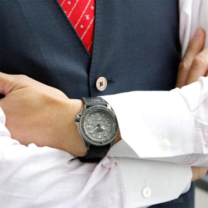 No. 5 Series Retro Automatic Mechanical waterproof Watch Gray Black