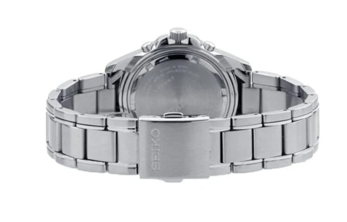 Quartz Business Casual Sports Black Dial Silver Strap Watch